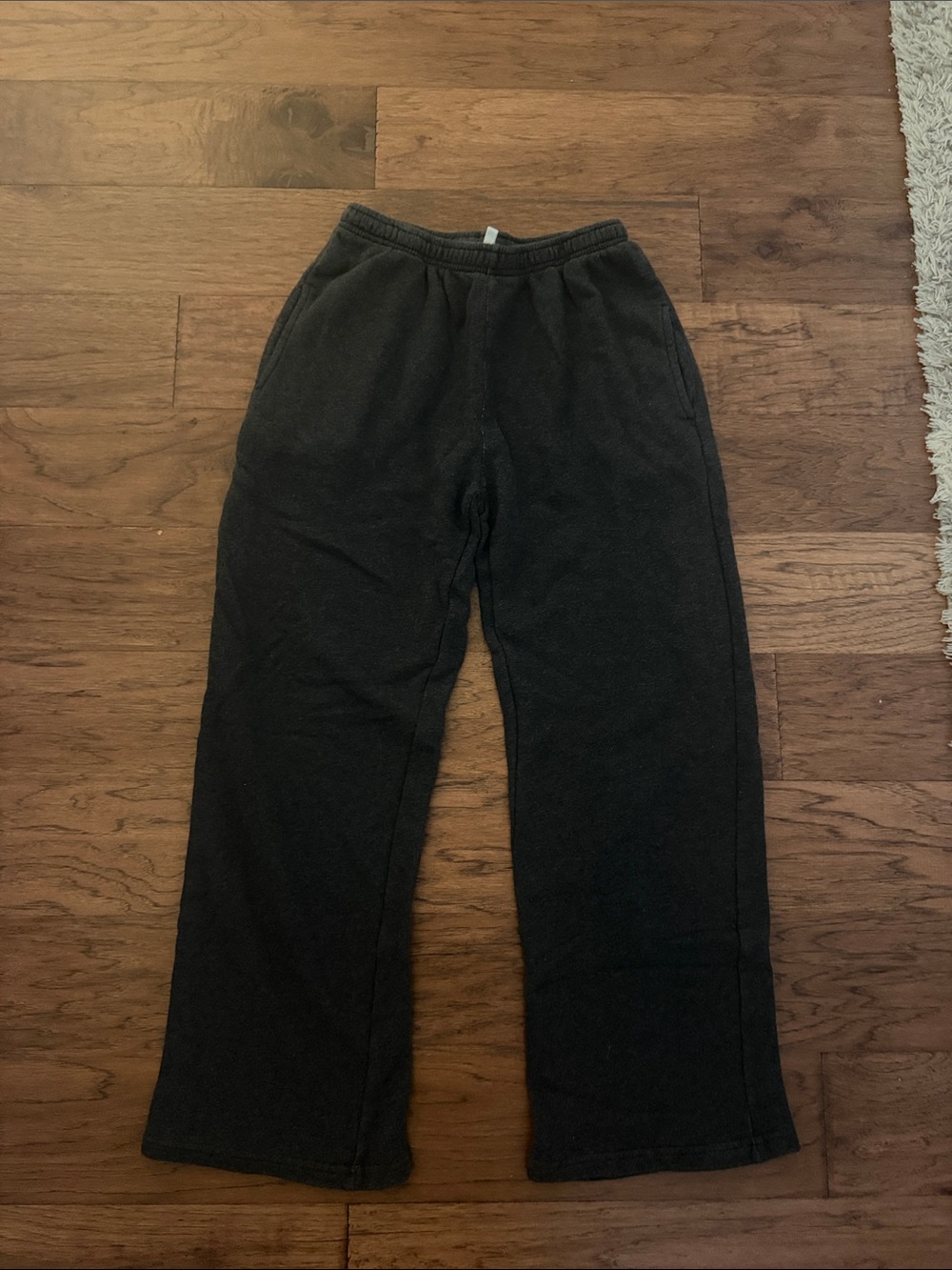 Brandy Melville Anastasia tie sweatpants charcoal